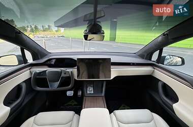 Позашляховик / Кросовер Tesla Model X 2022 в 