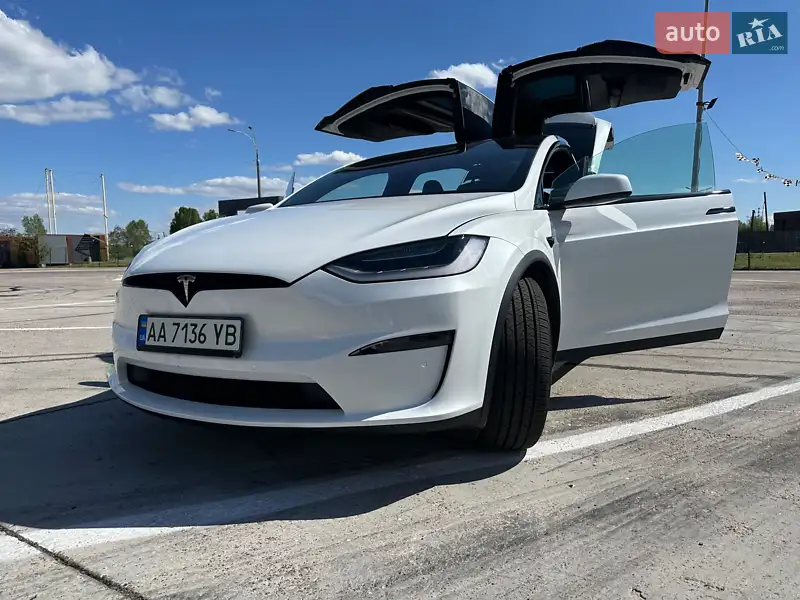 Tesla Model X