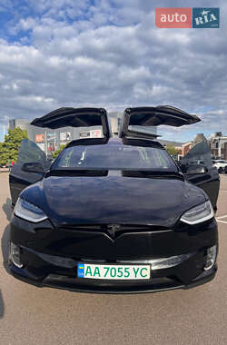 Внедорожник / Кроссовер Tesla Model X 2020 в 