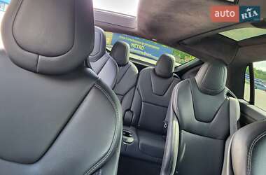 Внедорожник / Кроссовер Tesla Model X 2018 в 