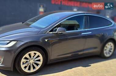 Внедорожник / Кроссовер Tesla Model X 2018 в 