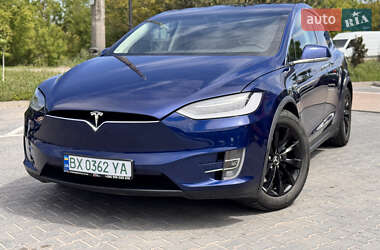 Внедорожник / Кроссовер Tesla Model X 2016 в 