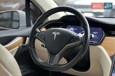 Внедорожник / Кроссовер Tesla Model X 2018 в 