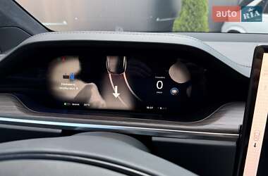 Внедорожник / Кроссовер Tesla Model X 2023 в 