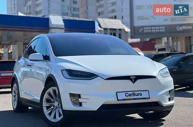 Внедорожник / Кроссовер Tesla Model X 2019 в 