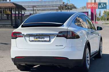 Внедорожник / Кроссовер Tesla Model X 2019 в 