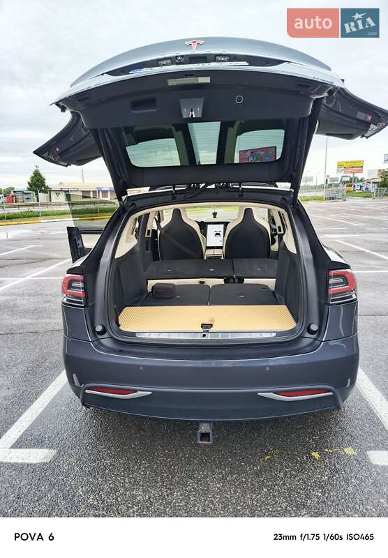 Позашляховик / Кросовер Tesla Model X 2018 в Одесі