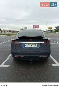 Внедорожник / Кроссовер Tesla Model X 2018 в 