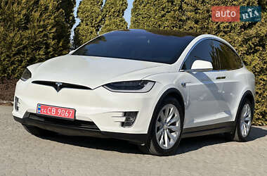 Внедорожник / Кроссовер Tesla Model X 2018 в 