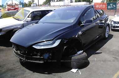 Внедорожник / Кроссовер Tesla Model X 2016 в 