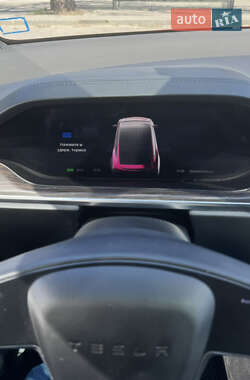 Позашляховик / Кросовер Tesla Model X 2022 в 