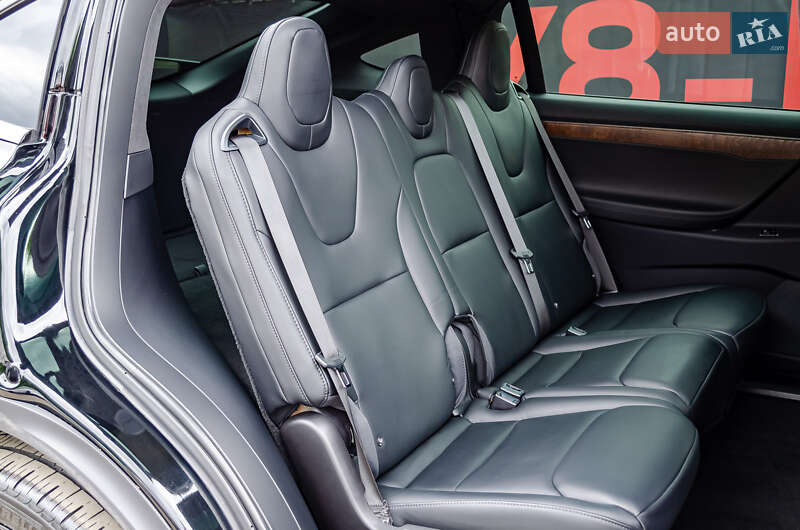 Внедорожник / Кроссовер Tesla Model X 2019 в Киеве фото 35 Внедорожник / Кроссовер Tesla Model X 2019 в Киеве