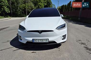 Внедорожник / Кроссовер Tesla Model X 2016 в 