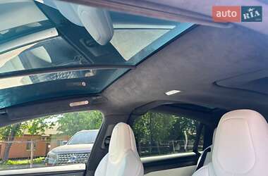 Внедорожник / Кроссовер Tesla Model X 2019 в 