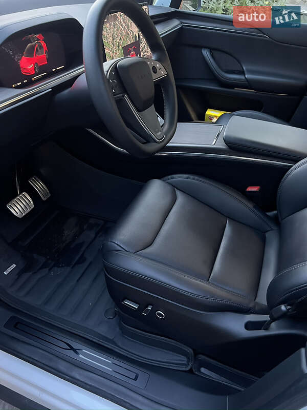 Внедорожник / Кроссовер Tesla Model X 2023 в Тернополе фото 10 Внедорожник / Кроссовер Tesla Model X 2023 в Тернополе