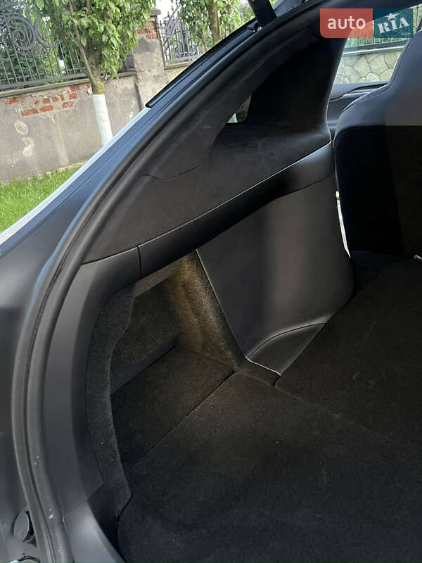 Внедорожник / Кроссовер Tesla Model X 2023 в Тернополе фото 20 Внедорожник / Кроссовер Tesla Model X 2023 в Тернополе