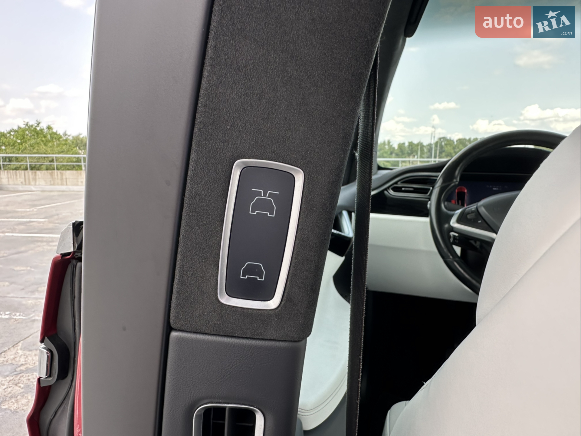 2017 Tesla Model X - мініатюра 14