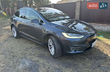 Внедорожник / Кроссовер Tesla Model X 2018 в 