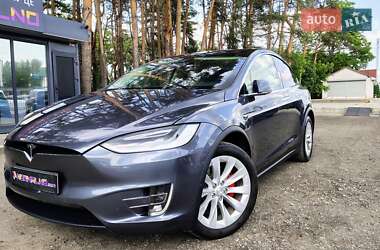 Позашляховик / Кросовер Tesla Model X 2018 в Києві