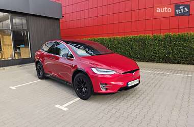 Позашляховик / Кросовер Tesla Model X 2019 в 