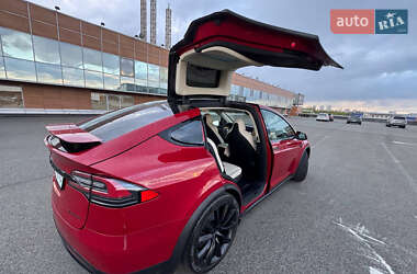 Позашляховик / Кросовер Tesla Model X 2019 в 