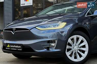 Внедорожник / Кроссовер Tesla Model X 2018 в 