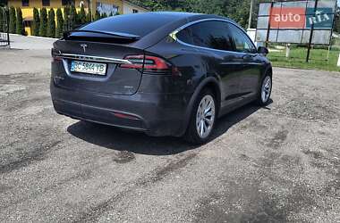 Внедорожник / Кроссовер Tesla Model X 2016 в 
