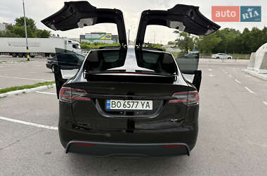 Позашляховик / Кросовер Tesla Model X 2022 в 
