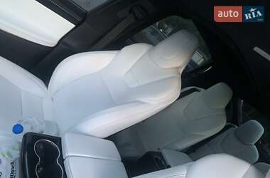 Позашляховик / Кросовер Tesla Model X 2017 в Харкові