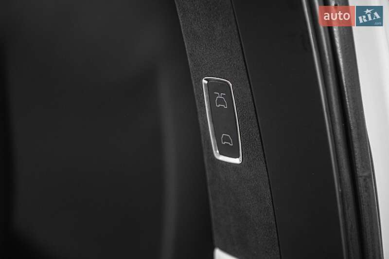 Позашляховик / Кросовер Tesla Model X 2023 в Одесі