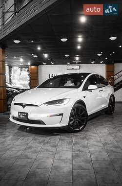 Внедорожник / Кроссовер Tesla Model X 2023 в 