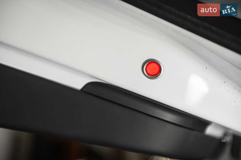 Внедорожник / Кроссовер Tesla Model X 2023 в Одессе фото 34 Внедорожник / Кроссовер Tesla Model X 2023 в Одессе