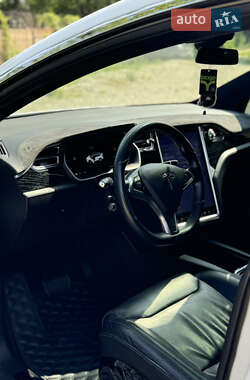 Внедорожник / Кроссовер Tesla Model X 2016 в Ивано-Франковске