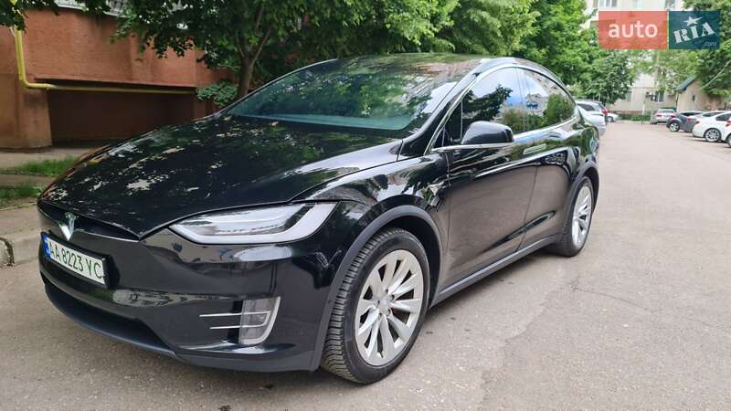 Позашляховик / Кросовер Tesla Model X 2017 в Одесі