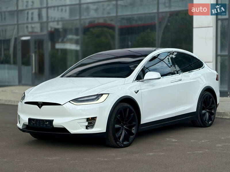 Позашляховик / Кросовер Tesla Model X 2019 в Харкові