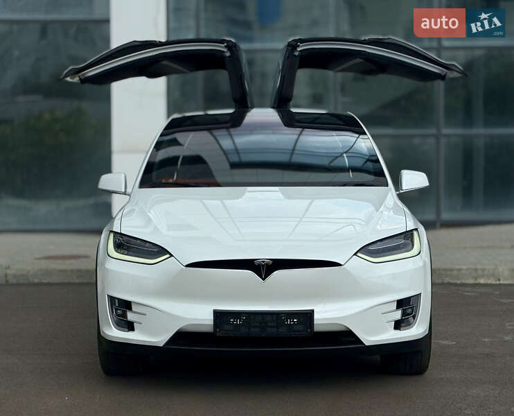 Позашляховик / Кросовер Tesla Model X 2019 в Харкові