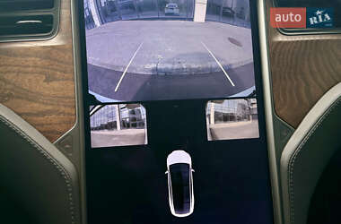Внедорожник / Кроссовер Tesla Model X 2019 в 