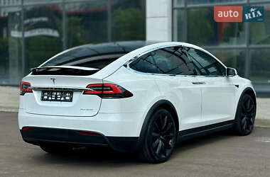 Внедорожник / Кроссовер Tesla Model X 2019 в 