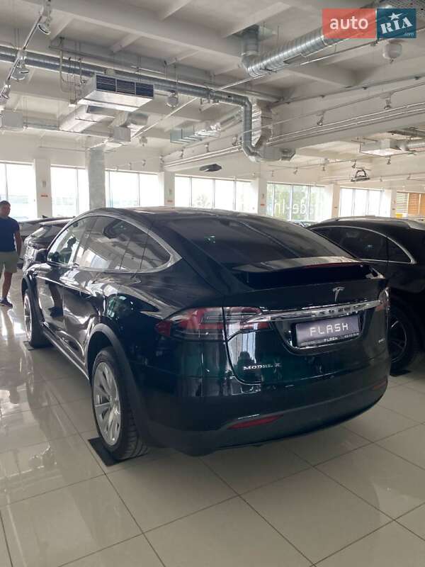 Позашляховик / Кросовер Tesla Model X 2017 в Харкові
