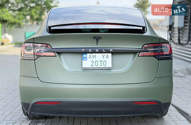 Внедорожник / Кроссовер Tesla Model X 2018 в 