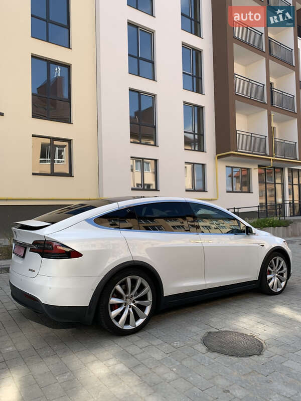 Внедорожник / Кроссовер Tesla Model X 2015 в Львове