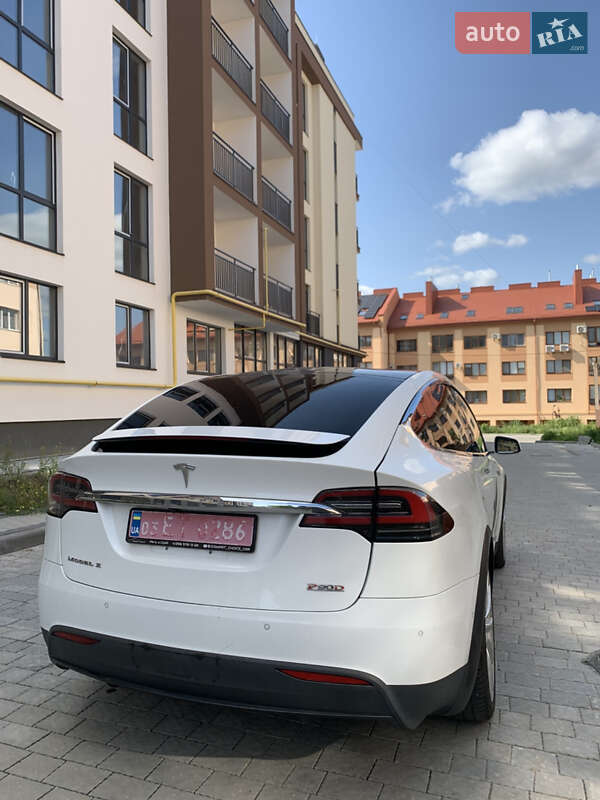 Внедорожник / Кроссовер Tesla Model X 2015 в Львове