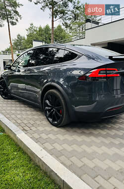 Внедорожник / Кроссовер Tesla Model X 2017 в 