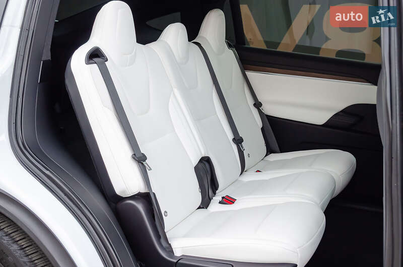 Позашляховик / Кросовер Tesla Model X 2023 в Києві