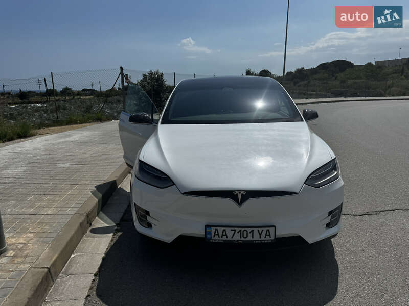 Позашляховик / Кросовер Tesla Model X 2020 в Києві