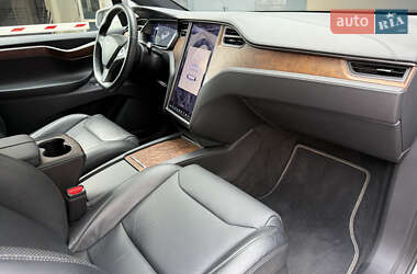 Внедорожник / Кроссовер Tesla Model X 2019 в 