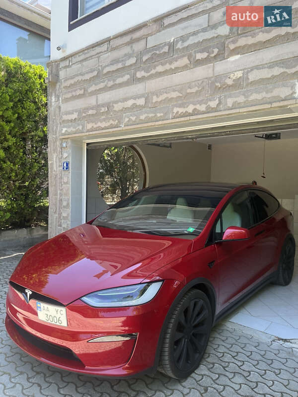 Внедорожник / Кроссовер Tesla Model X 2022 в Киеве