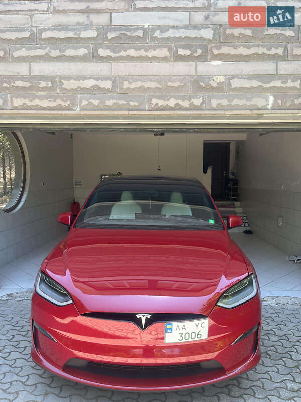 Внедорожник / Кроссовер Tesla Model X 2022 в 