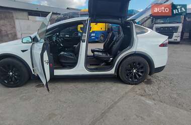 Внедорожник / Кроссовер Tesla Model X 2018 в 