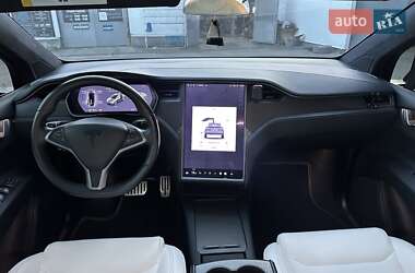 Позашляховик / Кросовер Tesla Model X 2020 в 